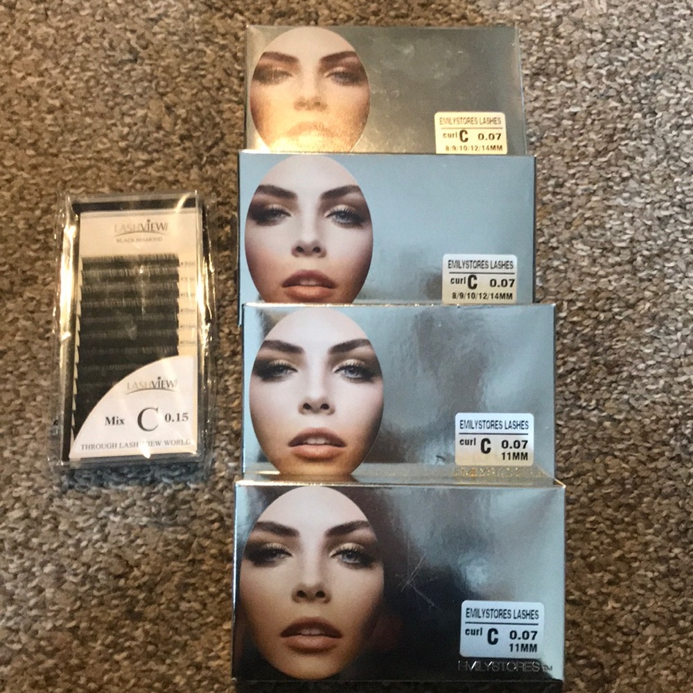 Emily store eyelash extensions